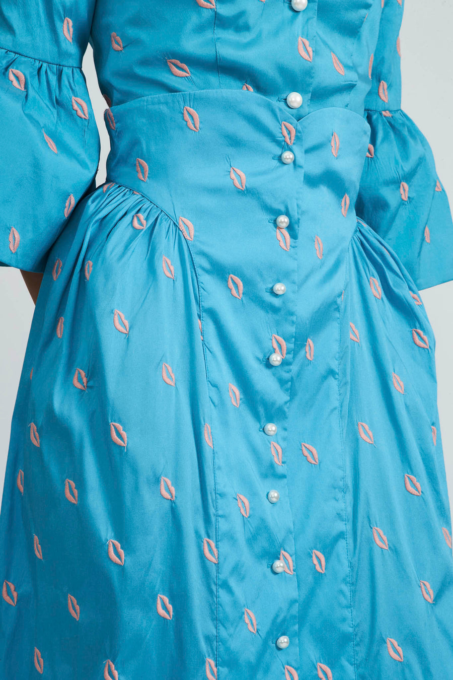 BATSHEVA - Bella Skirt in Turquoise Taffeta with Embroidered Lips