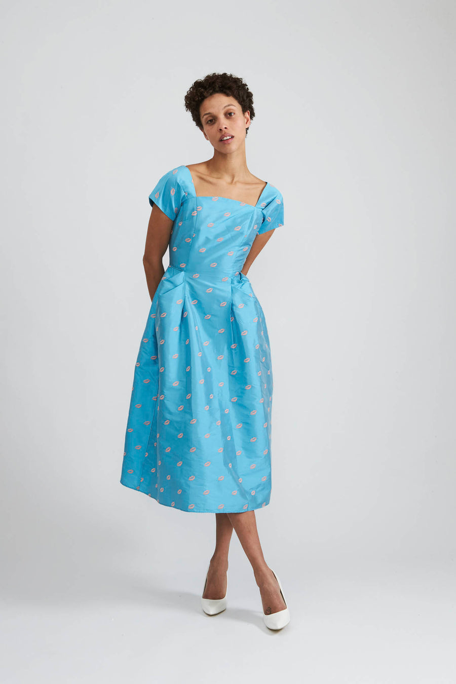 BATSHEVA - Lillian Dress in Turquoise Taffeta with Embroidered Lips