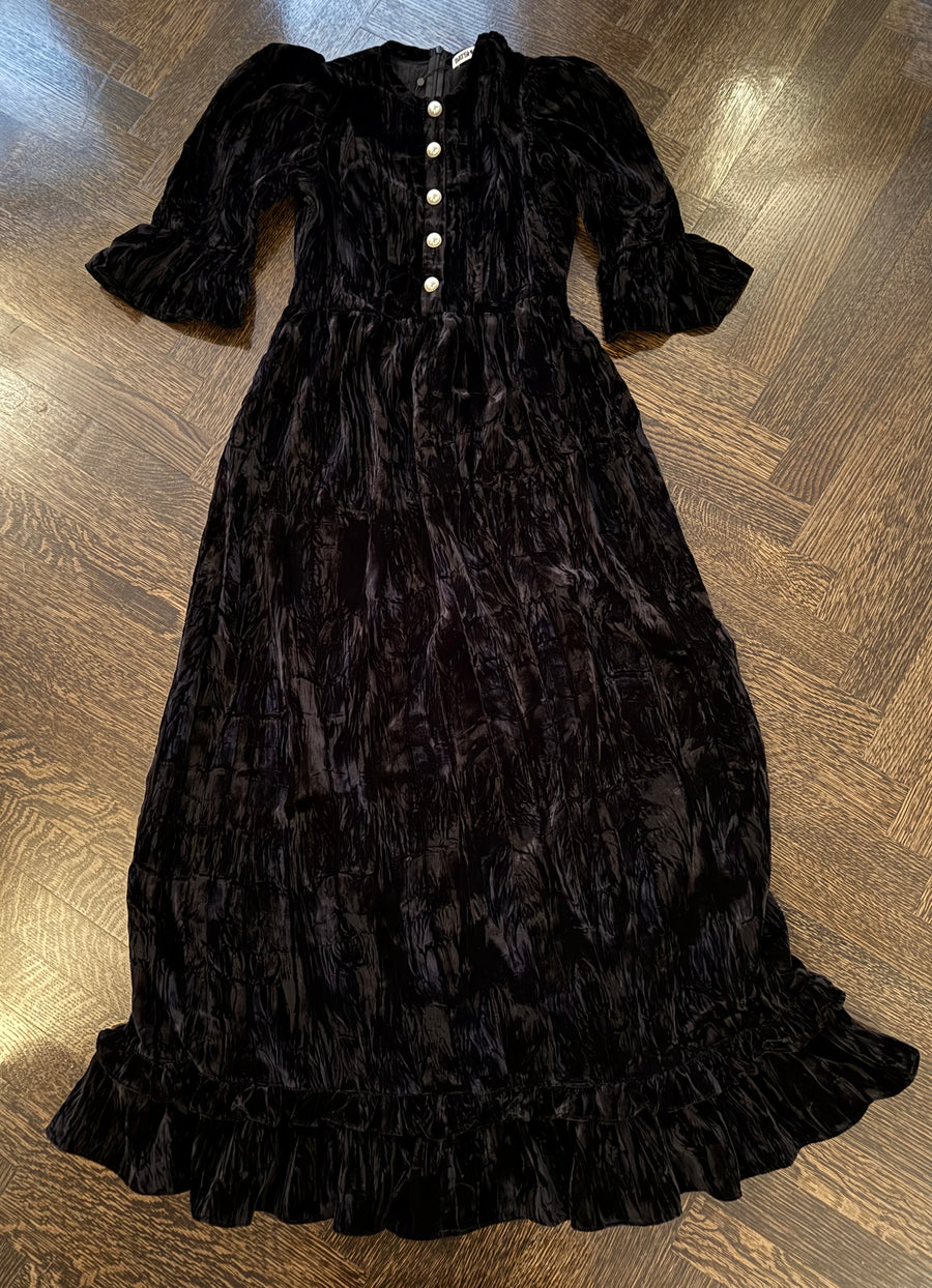 Ella Dress in Black Crushed Velvet