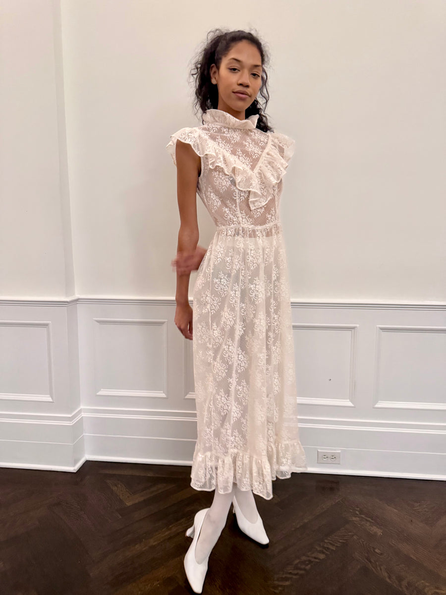 Caroline Dress in Ivory Lace