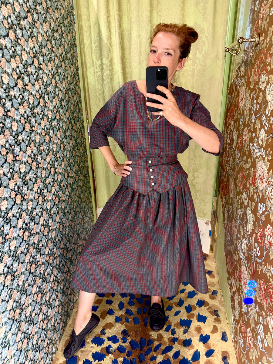 Landa Skirt in Burgundy Tartan