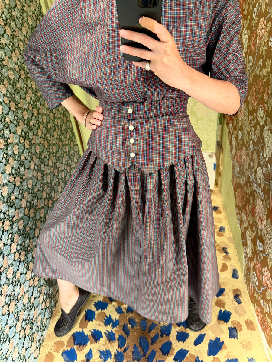 Landa Skirt in Burgundy Tartan