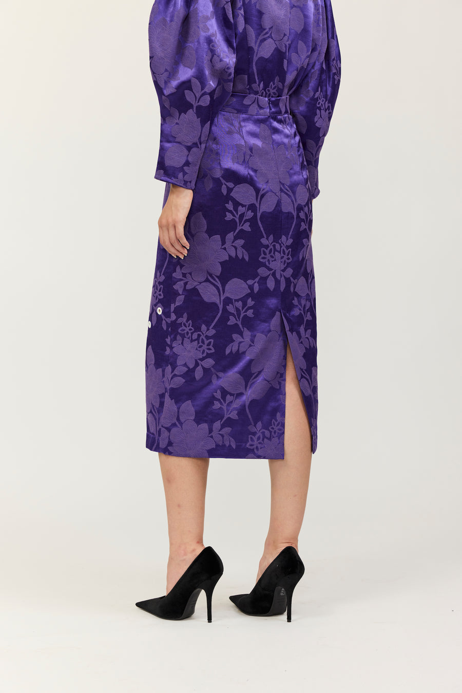 Court Skirt in Purple Jacquard