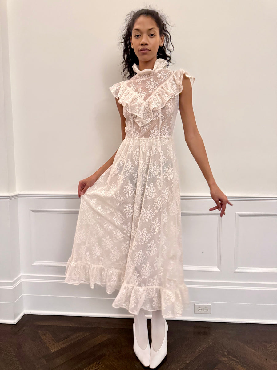 Caroline Dress in Ivory Lace