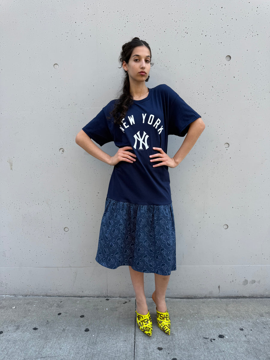 yankees jersey dress T-Shirt in Blue Maxwell Blazer Dress this dress offers a DSAllSpring Size:8 US (40 EU)