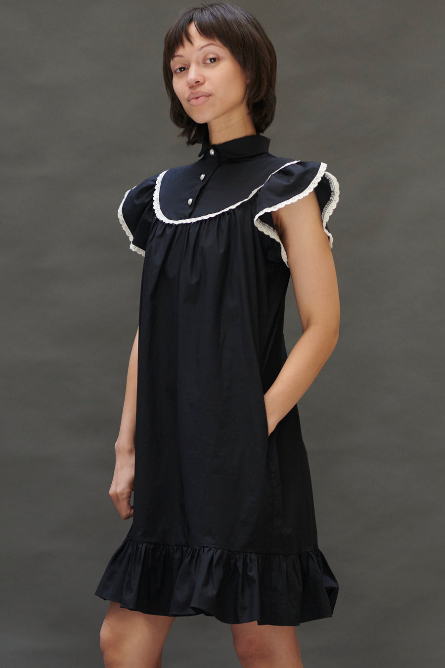 batsheva black dress Michelle in M/L / Black Asymmetric Satin Slip Dress Pastel_Unicorn Size:UK12-14 Details Mid length dress