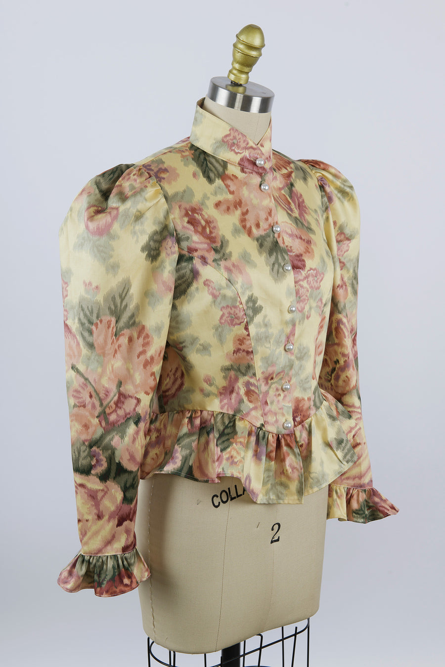 One-Of-A-Kind Grace Blouse in Vintage Yellow Floral