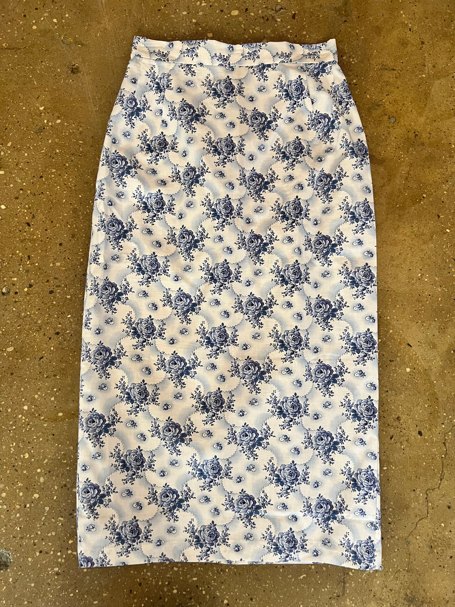 Pencil Skirt in Vintage 1940's French Floral