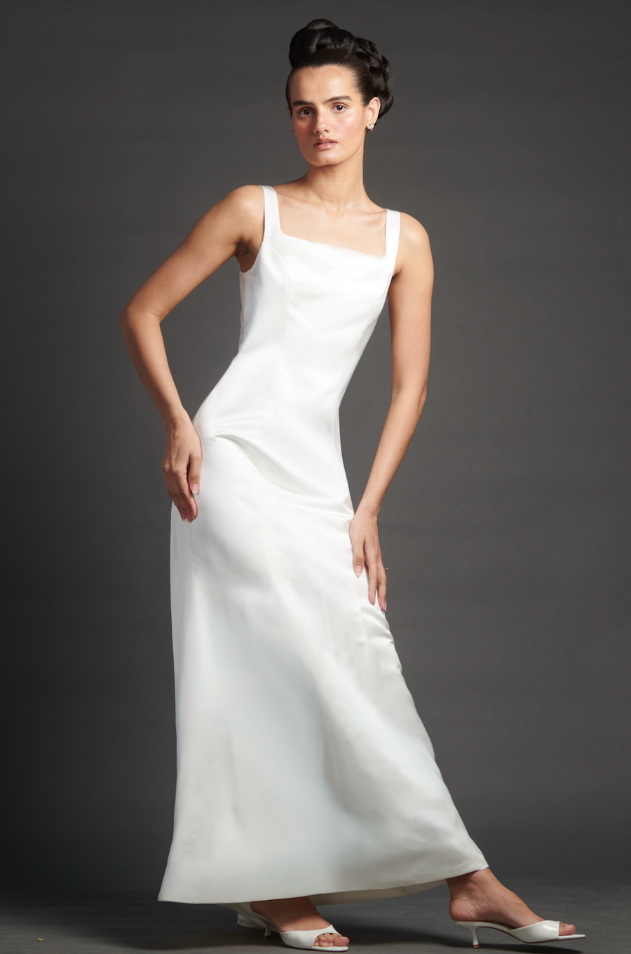 duchess satin wedding dress For her on the banks of Loch Lomond, Phillipa Lepley bride Georgina wore a couture, corseted, Italian gown with satin organza long sleeves and a softly draped square neckline silk mikado 2019 Satin Wedding Dresses: Luxe,