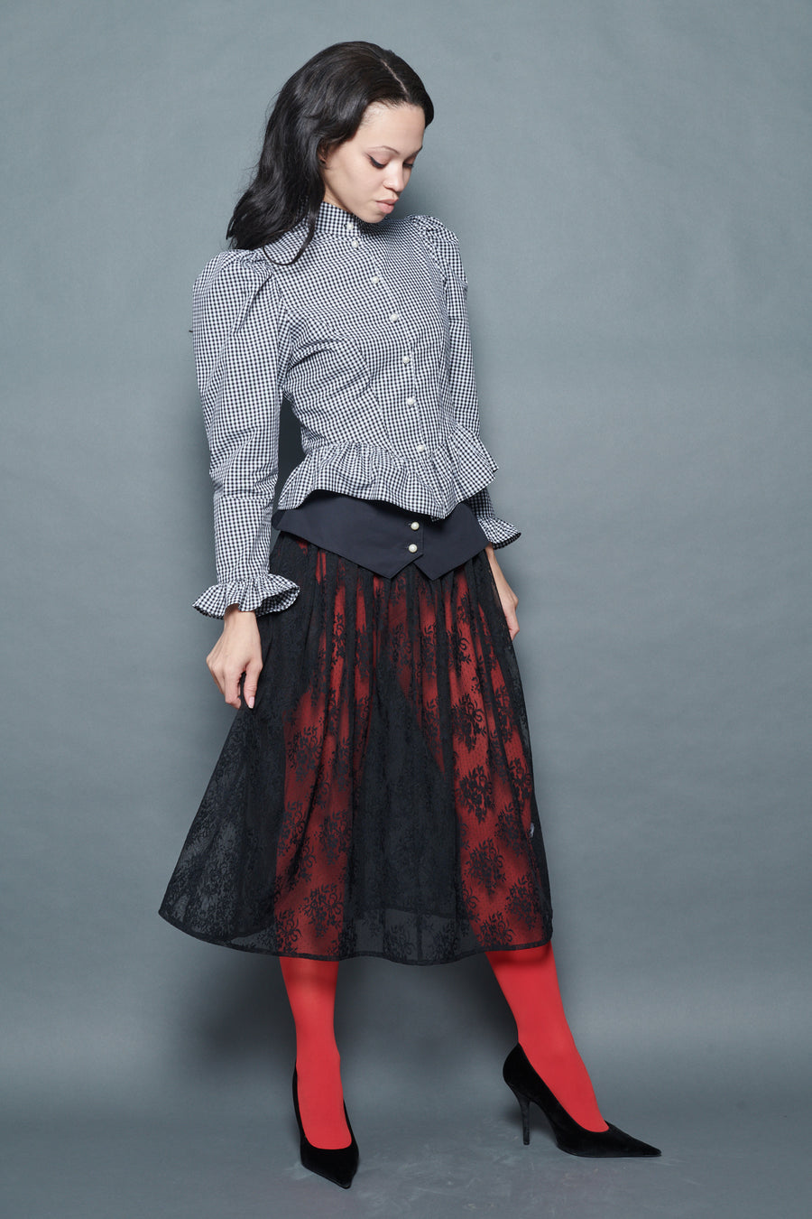 Landa Skirt in Black Lace