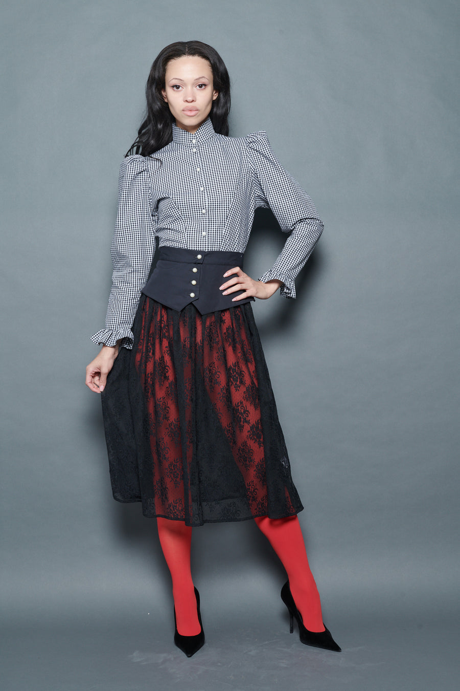 Landa Skirt in Black Lace