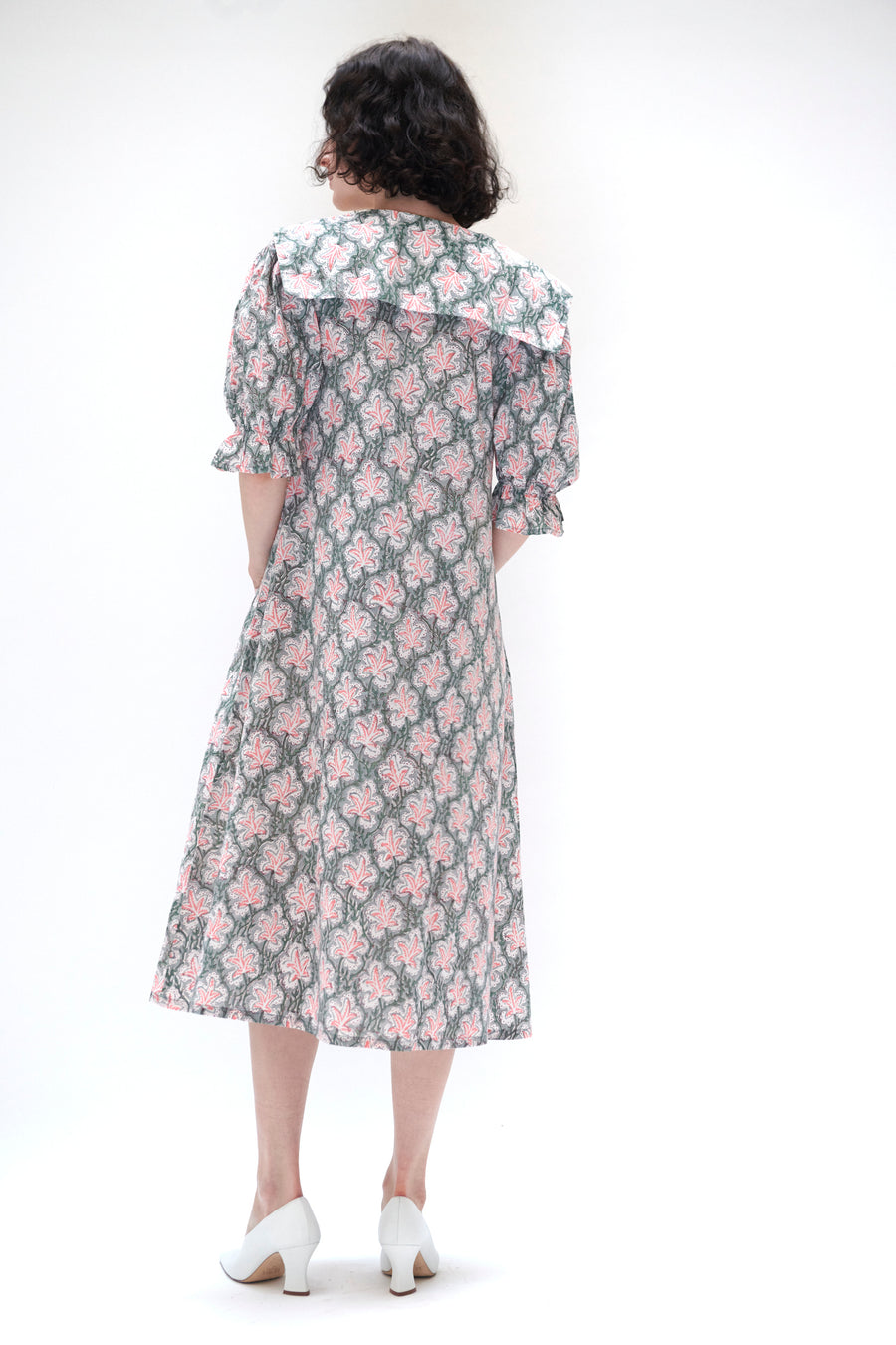 Sailor Snap Housedress in Grey and Peach Floral Sailor Snap Housedress in Grey and Peach Floral