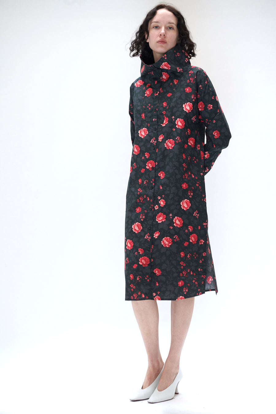 batsheva black dress Lilith in Floral M / Black Black Velvet Evening Dress abstract print dress Model wears size XS/S Size:24MON