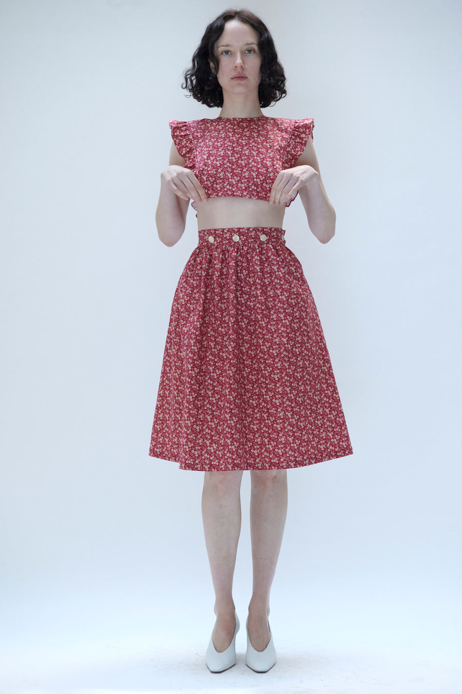 Apron Dress in Red Floral 0 / Red Apron Dress in Red Floral 0 / Red