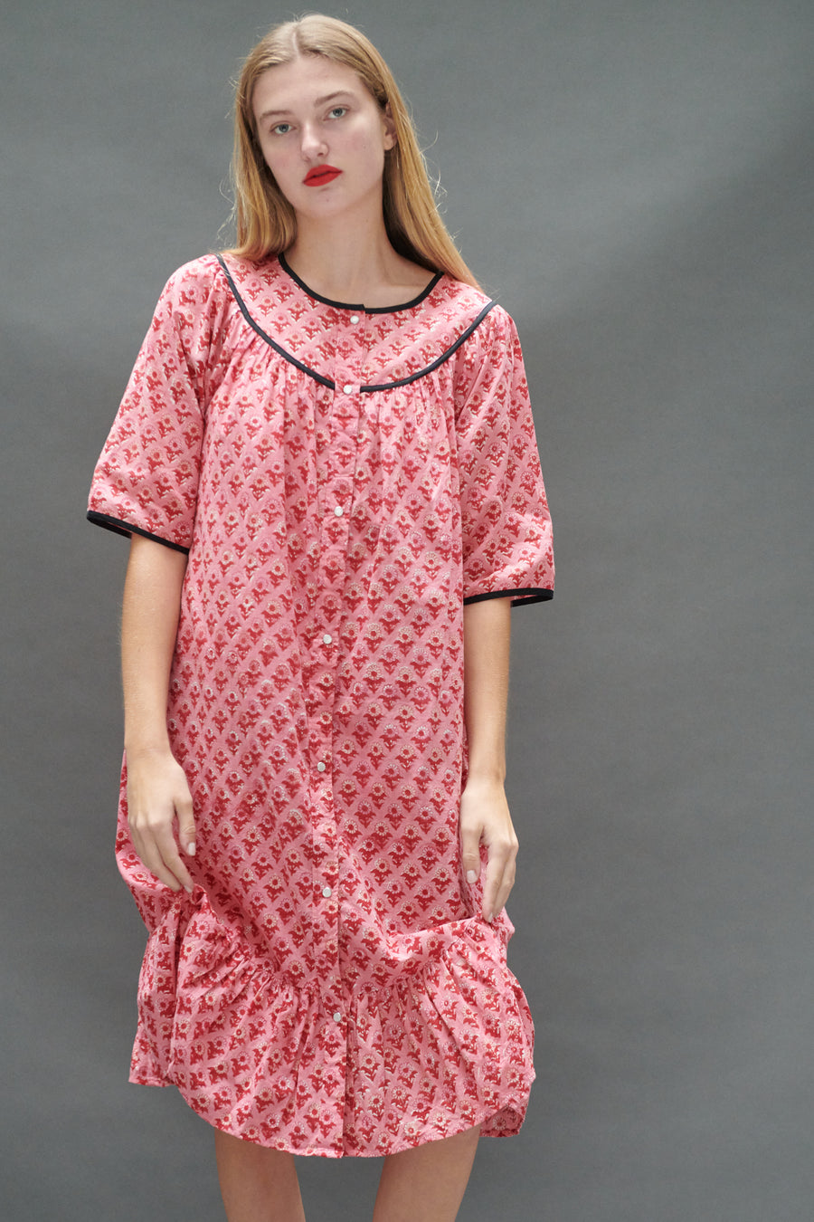 Snap Housedress in Pink and Red Sunflowers