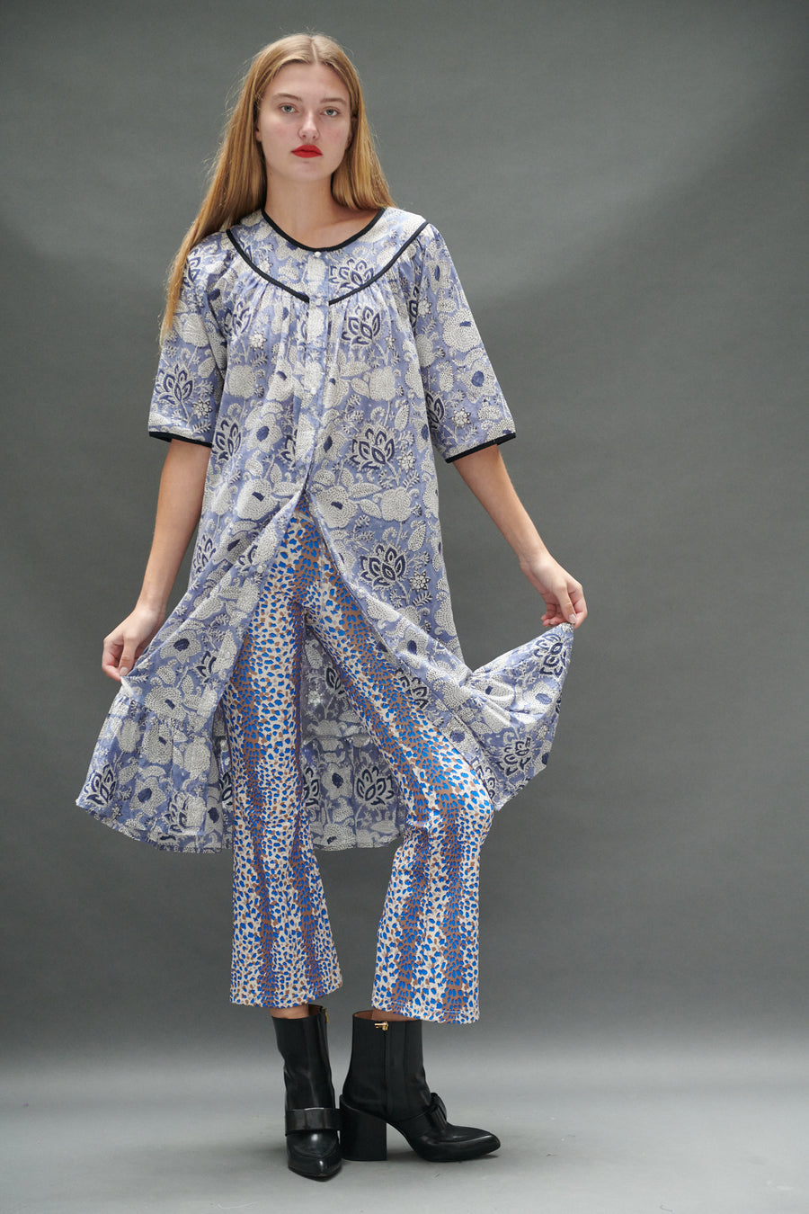 Snap Housedress in Blue Flowers