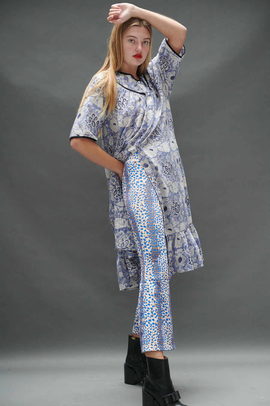 Snap Housedress in Blue Flowers