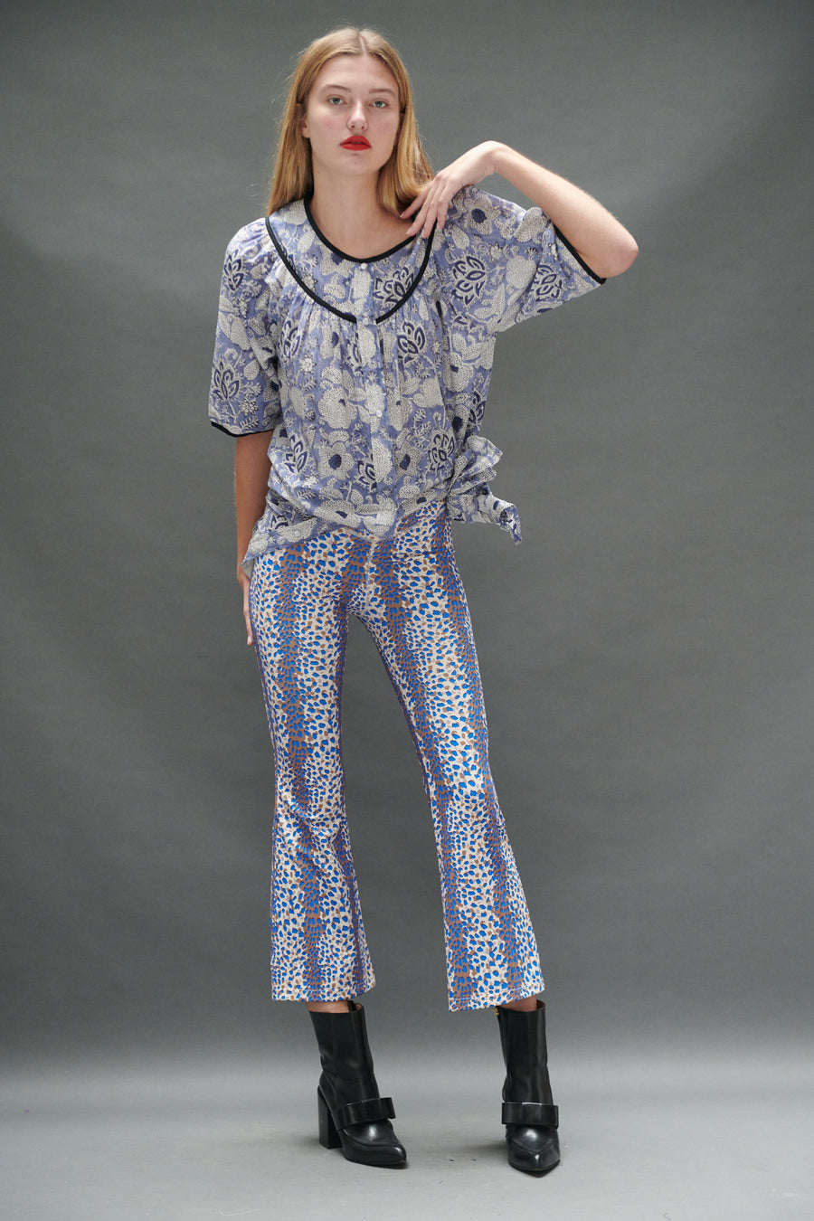 Snap Housedress in Blue Flowers