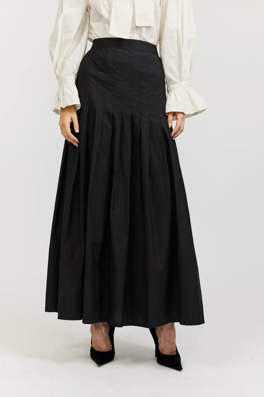 Cyn Skirt in Black Cotton Poplin