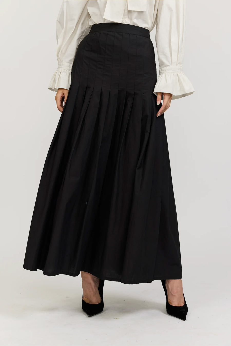 Cyn Skirt in Black Cotton Poplin