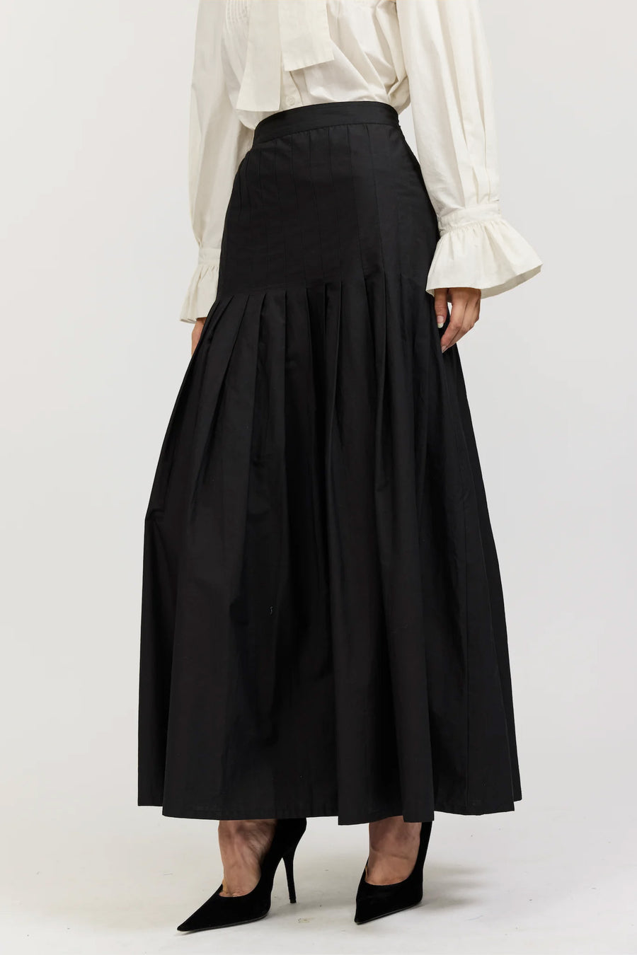 Cyn Skirt in Black Cotton Poplin