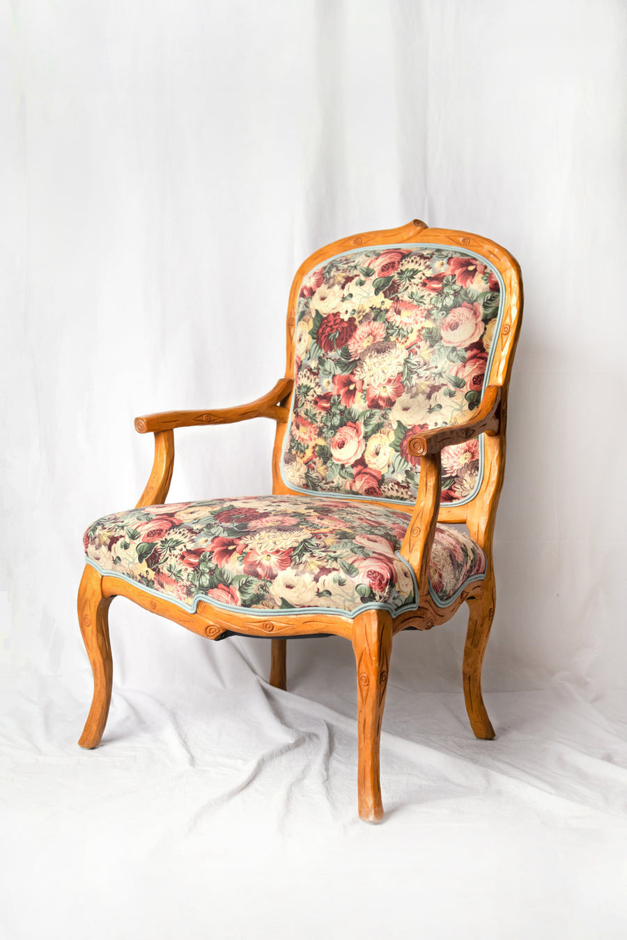 BATSHEVA - Upholstered Chair in Vintage Plum Floral